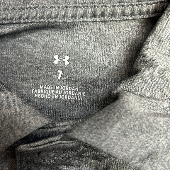 Boys Under Armour Match Polo Pitch Gray Size 7 New with Tags - Picture 6 of 8